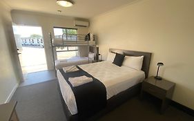 Dooley'S Tavern & Motel Springsure
